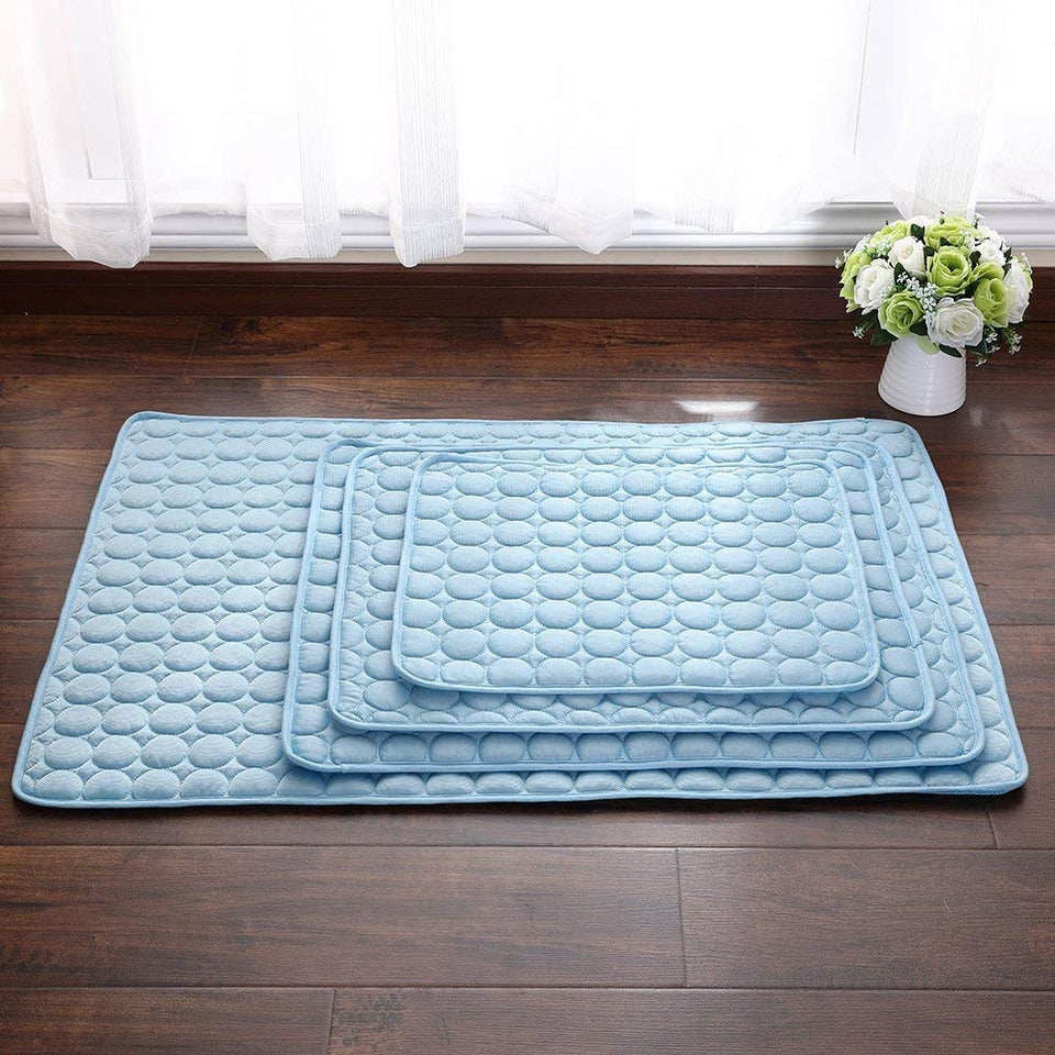 Estera de Enfriamiento para Perros, Alfombrilla de Enfriamiento para Perros, Almohadilla de Gel de Enfriamiento Automático, Cómodo Colchón de la Cama más Fresca, Almohadilla Enfriador de Mascotas a Prueba de Polvo a Prueba de Agua (L)
